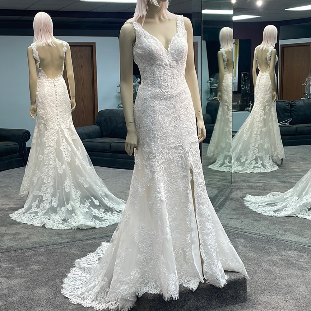 Allure Romance 3118 Ivory size 8